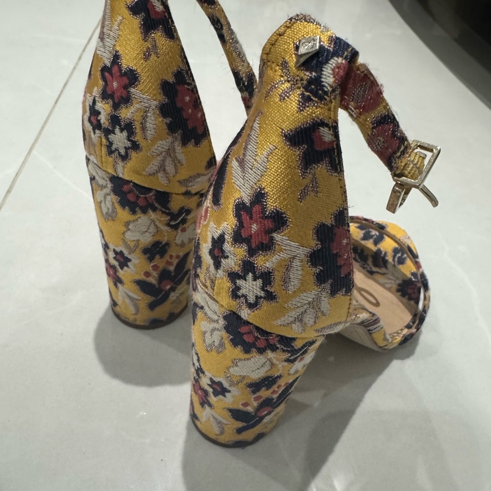 Sam Edelman Yellow and Black Floral Heels - Picture 3 of 3